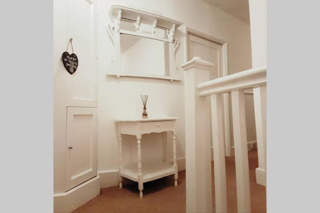 Quirky Coach House Villa พลีมัธ ภายนอก รูปภาพ